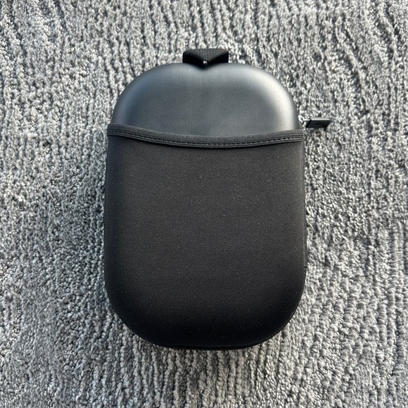 Bose QuietComfort 35 Series II Wireless Noise-Cancelling Bluetooth Headphones - Picture 3 of 14